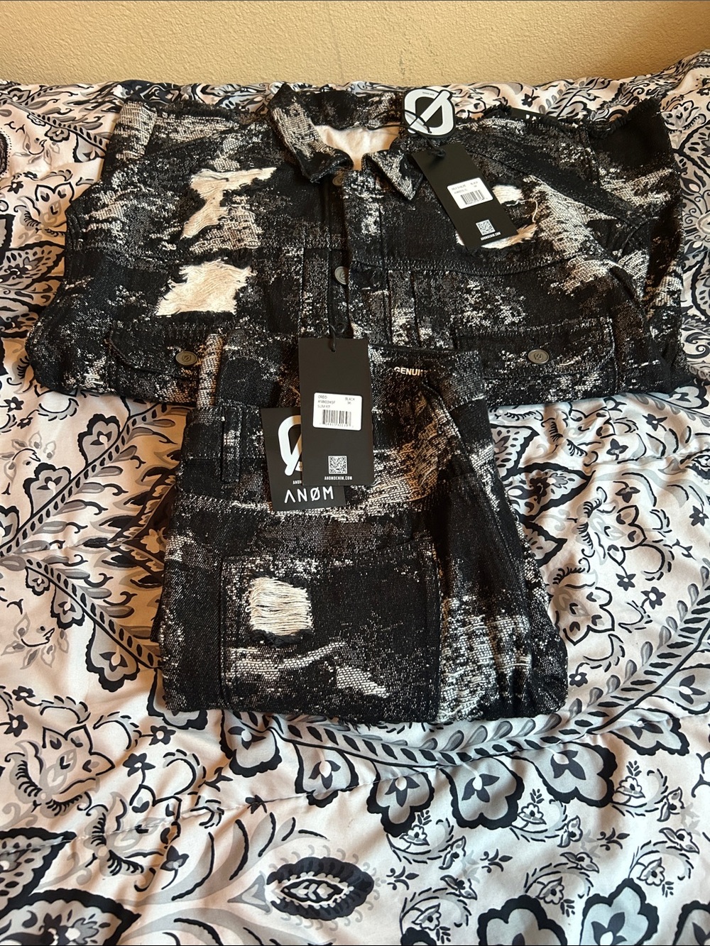 ANØM Black & White Distressed Tweed Jacket and jeans Set